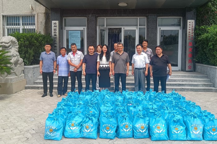 滄州市總工會(huì)領(lǐng)導(dǎo)來(lái)公司慰問(wèn)一線(xiàn)職工